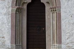 Långhusportalen på Näs kyrka